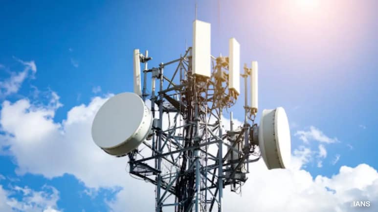 India Launches 'Swadeshi' 4G Network, Joins China, Denmark, Sweden, South Korea India Launches 'Swadeshi' 4G Network, Joins China, Denmark, Sweden, South Korea
