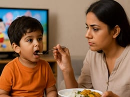 मोबाइल, टीवी के सामने खाना और कोल्ड ड्रिंक बन रही बच्चों के लिवर की दुश्मन? ये 5 लक्षण दिखें तो हो जाएं सतर्क