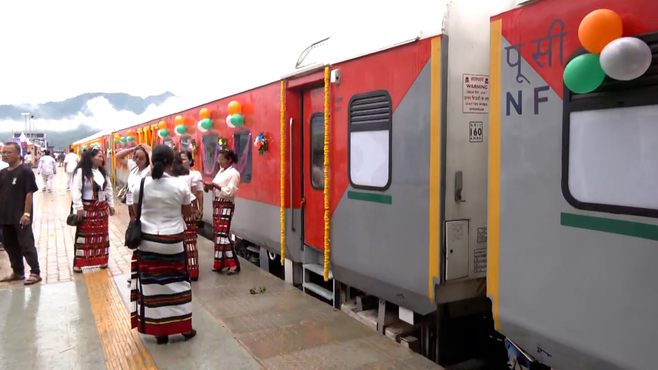 Video : How Locals Feel As PM Modi Inaugurates Mizoram's First Railway Line