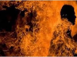 बीकानेर में दिल दहला देने वाली घटना, कोठारी हॉस्पिटल के पास शख्स ने खुद को लगाई आग; PBM हॉस्पिटल में भर्ती