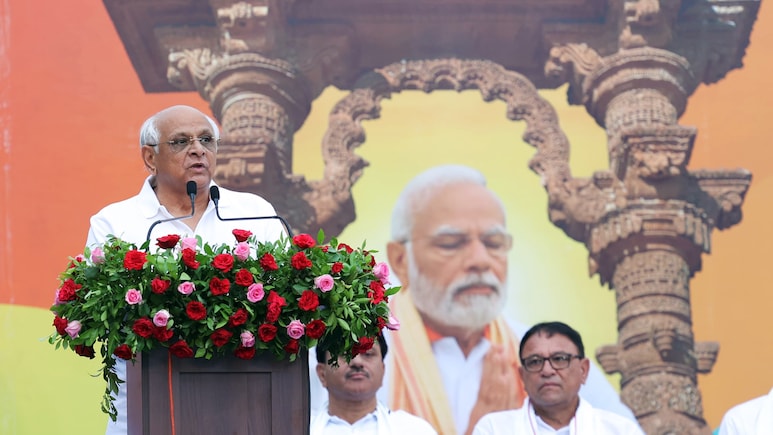 गुजरात में व्यापार और जीवन को सुगम बनाने की दिशा में एक बड़ा कदम: 'गुजरात जनविश्वास विधेयक-2025' पारित गुजरात में व्यापार और जीवन को सुगम बनाने की दिशा में एक बड़ा कदम: 'गुजरात जनविश्वास विधेयक-2025' पारित