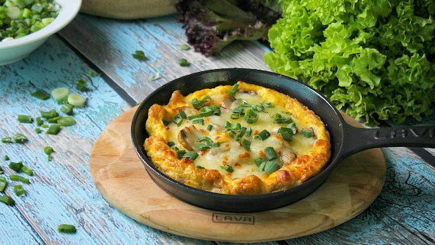 Your Omelette Should Not Look Like Scrambled Eggs. Avoid These 5 Mistakes