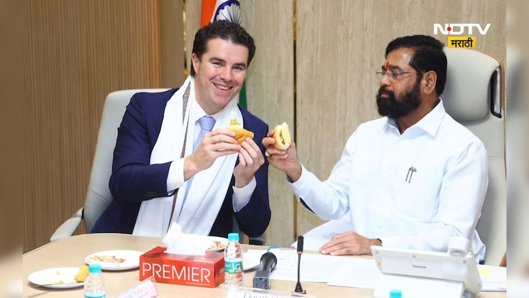 Eknath Shinde: ऑस्ट्रेलियन पाहुण्यांना एकनाथ शिंदेंनी दिली वडा पावची मेजवानी