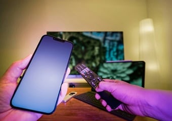 12 OTT ऐप्स, 400mbps हाई स्पीड डाटा पूरे 365 दिन, 300+ टीवी चैनल भी फ्री