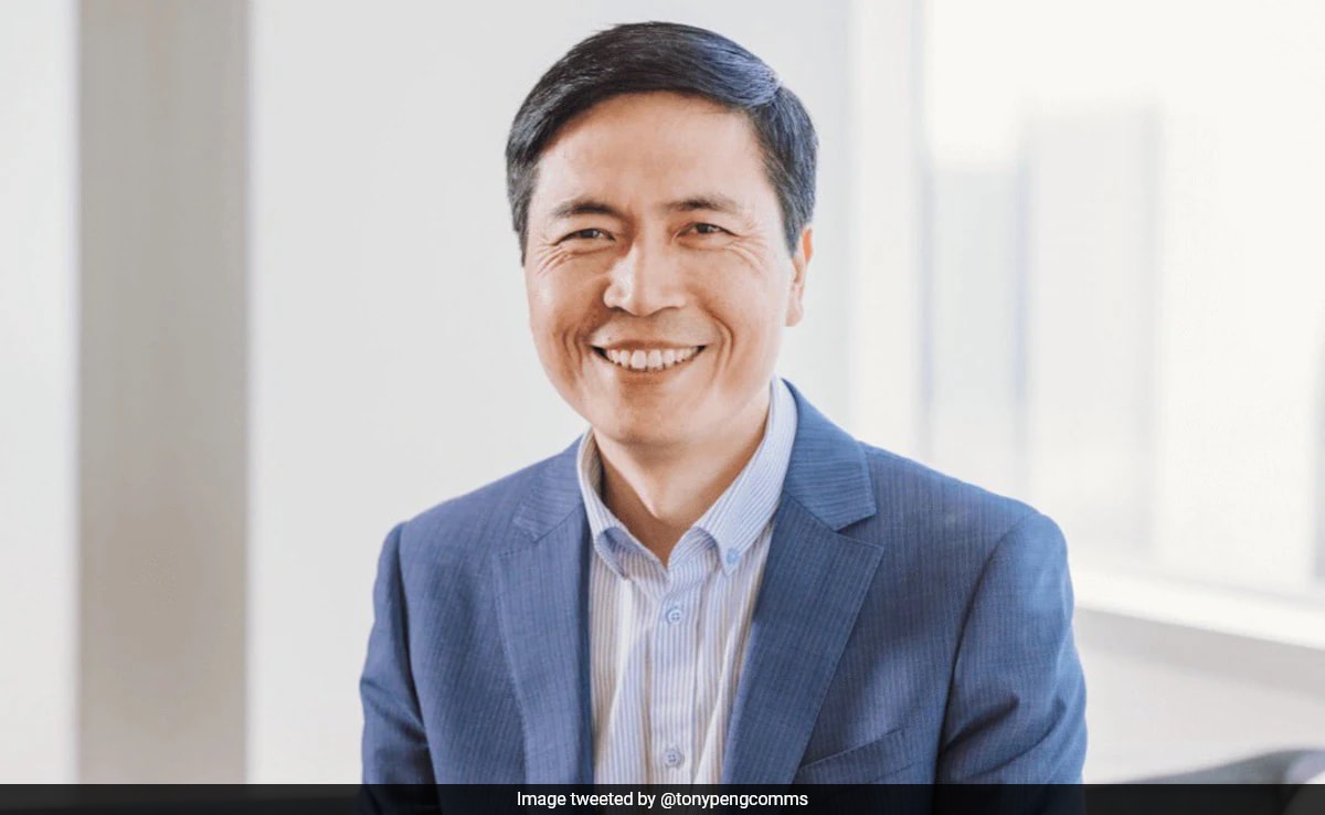 AI Pioneer Song-Chun Zhu Moves to China Amid Tech Competition