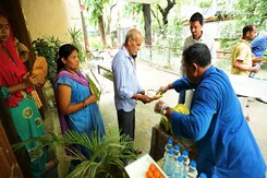 Serving More Than Meals: Bringing Hope and Dignity to Hospital Families Serving More Than Meals: Bringing Hope and Dignity to Hospital Families
