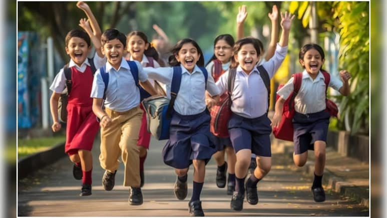 1 मई को आज स्कूल खुले हैं या बंद, आज मजदूर दिवस और बुद्ध पूर्णिमा पर सरकारी छुट्टी है या नहीं, जानें