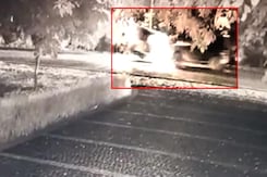 On CCTV, Thar SUV Collides With E-Rickshaw In Lucknow, 2 Killed On CCTV, Thar SUV Collides With E-Rickshaw In Lucknow, 2 Killed