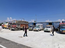 1st Freight Train With Supplies For Army Reaches Kashmir, Returns With Apples 1st Freight Train With Supplies For Army Reaches Kashmir, Returns With Apples