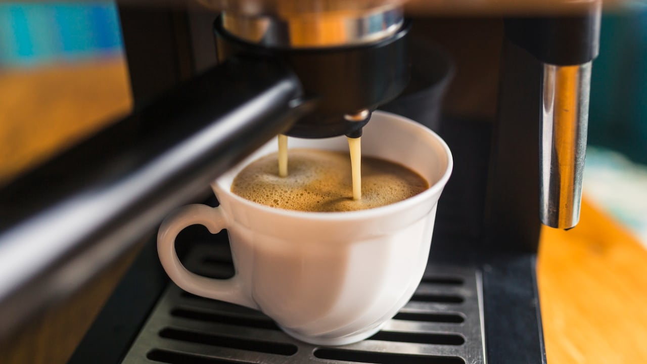 How To Clean A Coffee Maker Properly