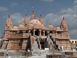 आस्था, आधुनिकता और विरासत का संगम, जोधपुर के BAPS स्वामीनारायण मंदिर की दिव्य तस्वीरें देखिए आस्था, आधुनिकता और विरासत का संगम, जोधपुर के BAPS स्वामीनारायण मंदिर की दिव्य तस्वीरें देखिए