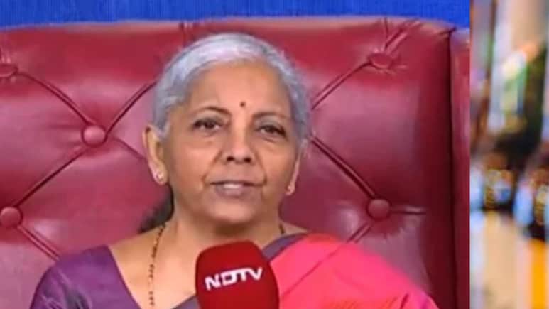 NDTV Conclave: शराब पर भी एक देश-एक टैक्स कब, वित्त मंत्री ने कहा- राज्यों को करना है फैसला