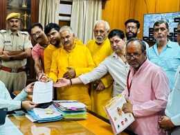 खाटूश्यामजी के पुजारी भड़के, कलेक्टर के पास जाकर सीएम भजनलाल को दी चेतावनी
