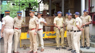 ये आपका ही पार्सल है... डिलीवरी के बहाने घर में घुसा, चाकू दिखाकर लड़की को लूटा और पीटा