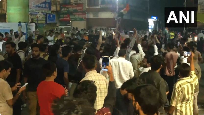 एशिया कप में पाकिस्तान को हराने पर भारत में जश्न, आतिशबाजी से लेकर कहां कैसे हुआ धूम-धड़ाका