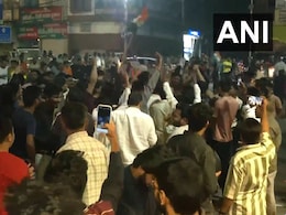 एशिया कप में पाकिस्तान को हराने पर भारत में जश्न, आतिशबाजी से लेकर कहां कैसे हुआ धूम-धड़ाका एशिया कप में पाकिस्तान को हराने पर भारत में जश्न, आतिशबाजी से लेकर कहां कैसे हुआ धूम-धड़ाका