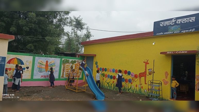 जब सीहोर के मास्साब ने ठाना तो खंडहर को बना दिया 'मंदिर' और कबाड़ को 'खजाना'