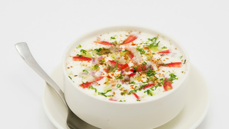 सिर्फ ग्रेवी नहीं, प्याज से बनाएं ये 5 टेस्टी डिशेज़, जिन्हें बार-बार खाना चाहेंगे घर वाले