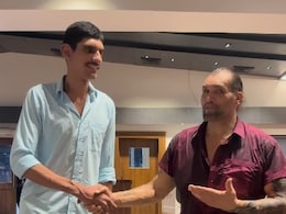 द ग्रेट खली से भी लंबे 17 वर्षीय शख्स की कितनी है हाइट? WWE सुपरस्टार ने खुद शेयर की वीडियो, बोले- पहली बार.. द ग्रेट खली से भी लंबे 17 वर्षीय शख्स की कितनी है हाइट? WWE सुपरस्टार ने खुद शेयर की वीडियो, बोले- पहली बार..