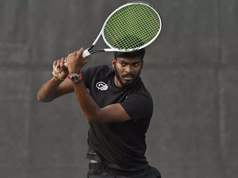 Davis Cup: India Captain Rohit Rajpal Fields Dhakshineswar Suresh Against Switzerland