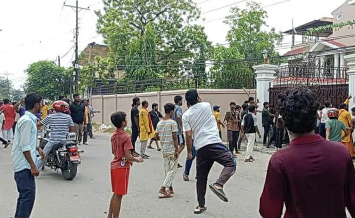 Nepal On Edge: Fresh Protests, Stone-Pelting, Prachanda's House Vandalised