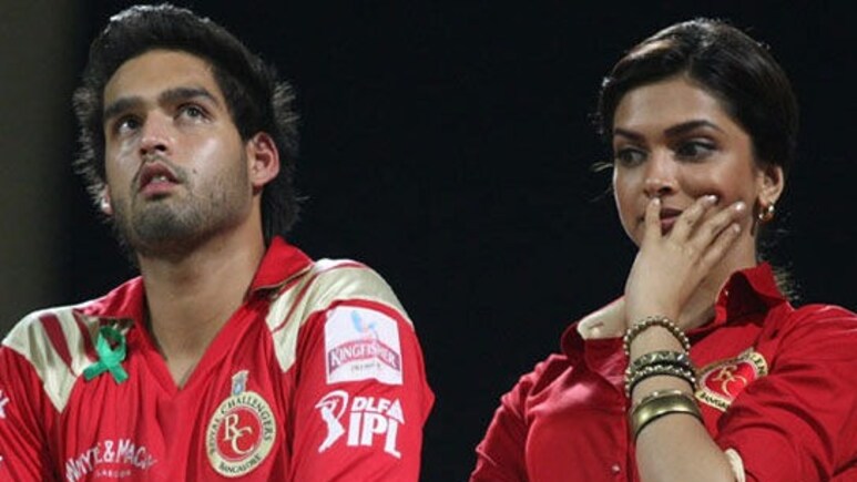 When Deepika Padukone Was Asked To Pay Dinner Date Bills By Boyfriend Siddharth Mallya: "So Embarrassing For Me" When Deepika Padukone Was Asked To Pay Dinner Date Bills By Boyfriend Siddharth Mallya: "So Embarrassing For Me"