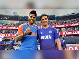 क्या टी-20 वर्ल्ड कप में भी PAK खिलाड़ियों के साथ 'नो हैंडशेक' जारी रहेगा? सूर्यकुमार यादव ने दिया सीधा जवाब क्या टी-20 वर्ल्ड कप में भी PAK खिलाड़ियों के साथ 'नो हैंडशेक' जारी रहेगा? सूर्यकुमार यादव ने दिया सीधा जवाब