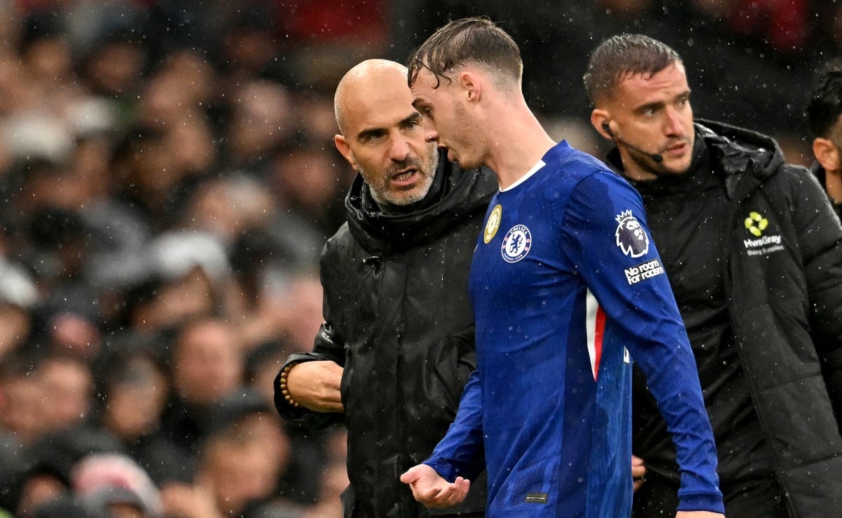 Willy Caballero Defends Enzo Maresca After Cole Palmer Substitution Sparks Jeers