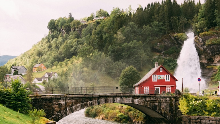 Norway Is Offering A Permanent Residency And Indians Can Apply Too