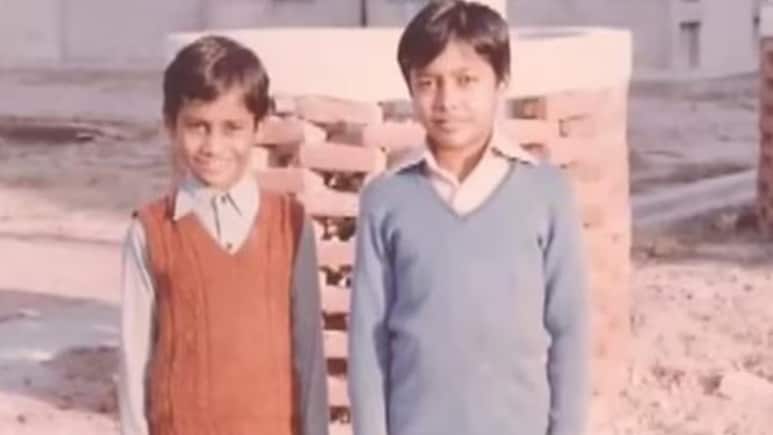 इस डायरेक्टर की पहली फिल्म देखकर उड़ गए थे सेंसर बोर्ड के होश, हिट फिल्में देने के बाद नहीं थे बेटी की शादी के लिए पैसे इस डायरेक्टर की पहली फिल्म देखकर उड़ गए थे सेंसर बोर्ड के होश, हिट फिल्में देने के बाद नहीं थे बेटी की शादी के लिए पैसे
