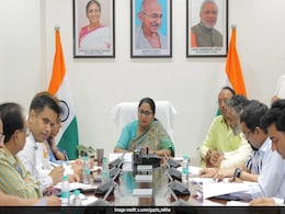 Delhi Chief Minister's Husband Seen At Official Meet, AAP Takes "Phulera Panchayat" Dig Delhi Chief Minister's Husband Seen At Official Meet, AAP Takes "Phulera Panchayat" Dig