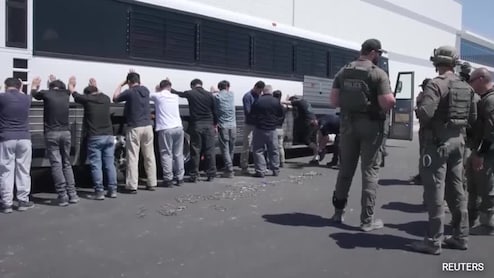 South Korea Feels 'Betrayed' By US Immigration Raid At Hyundai-LG Factory