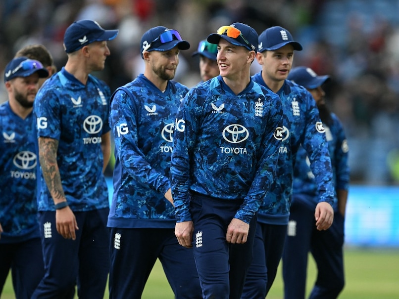 Wasim Jaffer Trolls England, Michael Vaughan With "Spirit Of Cricket" Jibe