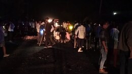 अंतिम संस्कार में जा रहा था परिवार, वैन और ट्रैक्टर में हुई भीषण टक्कर, चालक की मौत के साथ 11 लोग घायल