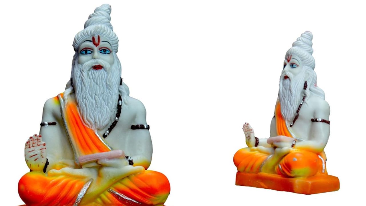 Valmiki Jayanti 2025: Which Valmiki Ji idol is best for your home temple?