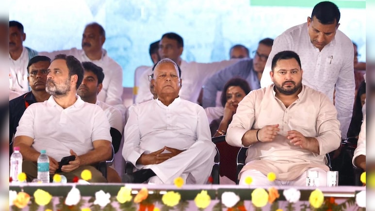 Lalu Yadav's Daughter Unfollows Him, Brother Tejashwi On Social Media Ahead Of Polls