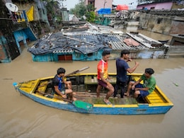 'Swimming, Survival, Seva': Tales Of Families Living In Delhi's Yamuna Bazaar 'Swimming, Survival, Seva': Tales Of Families Living In Delhi's Yamuna Bazaar