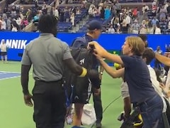 Viral Video: Tennis Star Jannik Sinner Suffers Awkward Moment As Fan Tries To Open His Bag At US Open