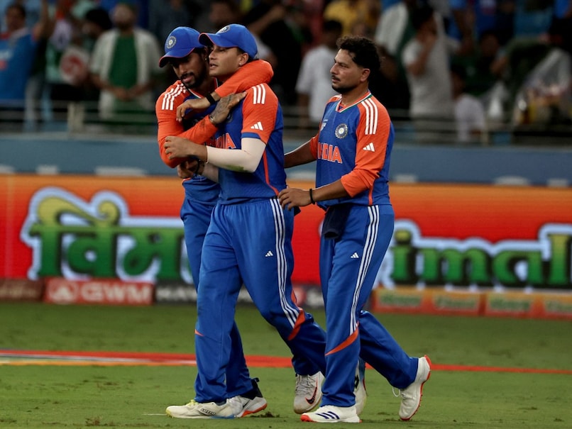 India vs Pakistan, Asia Cup 2025 Super 4: Shivam Dube Strikes Twice; India Fight Back Against 4-Down Pakistan