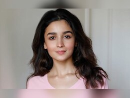 आलिया भट्ट ने की 'लोका: चैप्टर 1' की तारीफ, जानें फिल्म में क्या है खास आलिया भट्ट ने की 'लोका: चैप्टर 1' की तारीफ, जानें फिल्म में क्या है खास