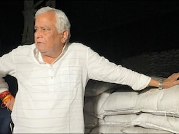Rajasthan: सुराग मिला तो रात को किरोड़ी लाल मीणा ने मारा छापा, नकली खाद का गोदाम किया सीज Rajasthan: सुराग मिला तो रात को किरोड़ी लाल मीणा ने मारा छापा, नकली खाद का गोदाम किया सीज