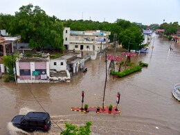 Rajasthan Rain: बारिश से राजस्थान बेहाल, स्कूल बंद, सड़कें जलमग्न, IMD ने बताया कब तक मिलेगी राहत