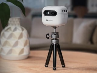 Portronics Pico 14 पोर्टेबल प्रोजेक्टर हुआ लॉन्च: दीवार को बना देगा 100-इंच का TV, जानें कीमत