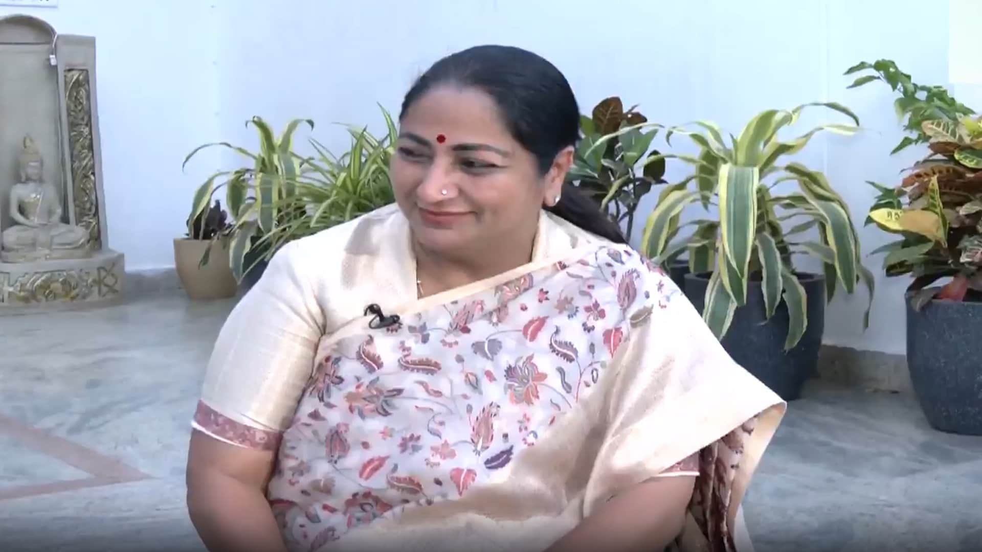 Video : 'Strong Father One Moment, Caring Mother Next': Rekha Gupta On PM Modi