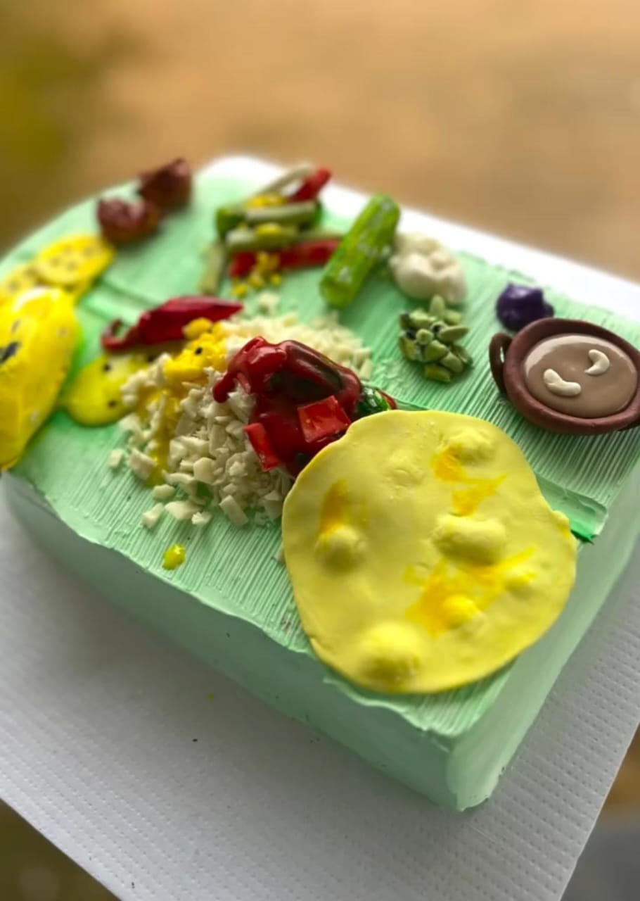 Watch: Baker Makes Colourful Onam Sadhya-Themed Cake, Internet Impressed