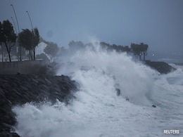 Portugal's Azores Islands on Red Alert As Cyclone Gabrielle Causes Damage, Schools Remain Closed Portugal's Azores Islands on Red Alert As Cyclone Gabrielle Causes Damage, Schools Remain Closed