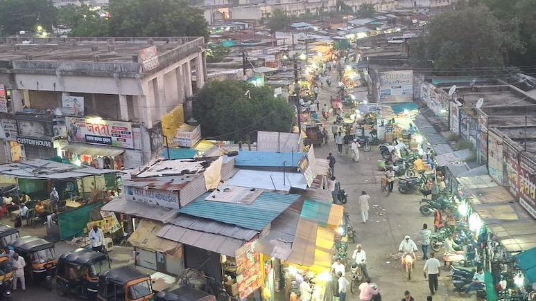 Akola News: '700 व्यापाऱ्यांचा रोजगार धोक्यात'; राज्य सरकारच्या निर्णयाविरोधात अकोल्यात मोठा संघर्ष पेटणार?