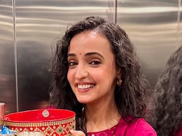 सनाया ईरानी के पति की 10 फोटो, ऑनस्क्रीन से ऑफस्क्रीन का सफर, फैंस कहेंगे- फेरीटेल कपल सनाया ईरानी के पति की 10 फोटो, ऑनस्क्रीन से ऑफस्क्रीन का सफर, फैंस कहेंगे- फेरीटेल कपल