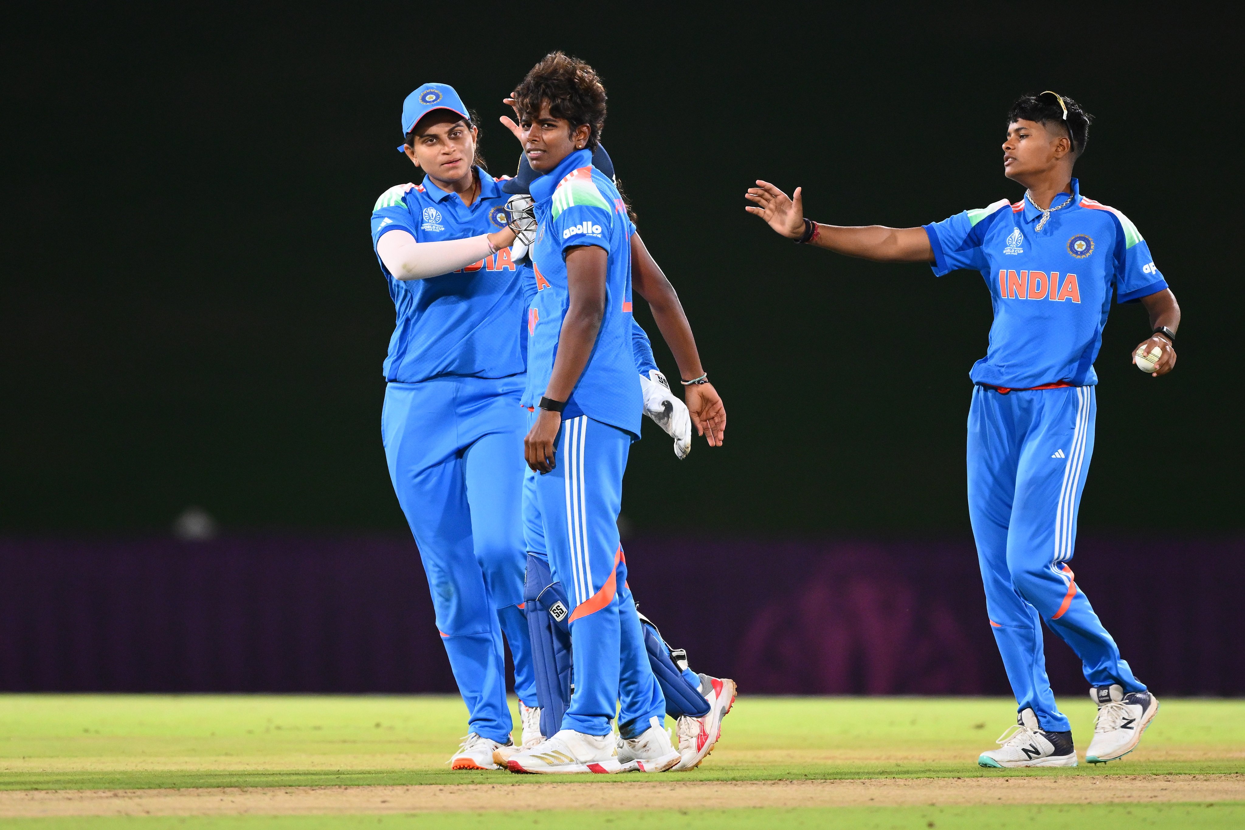 India vs Sri Lanka श्रीलंका ने शुरू किया लक्ष्य का पीछा, भारत की नजर शुरुआती विकेट पर
