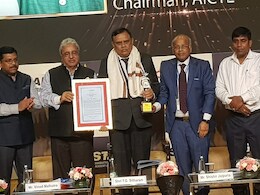 आज के बदलते दौर में तकनीक को मानवीय बनाकर स्वीकार करना क्यों है जरूरी, पढ़ें क्या कहते हैं जानकार आज के बदलते दौर में तकनीक को मानवीय बनाकर स्वीकार करना क्यों है जरूरी, पढ़ें क्या कहते हैं जानकार
